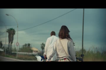movie_title