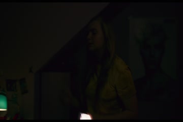 movie_title