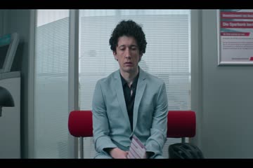 movie_title