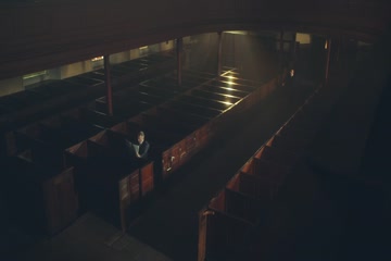 movie_title